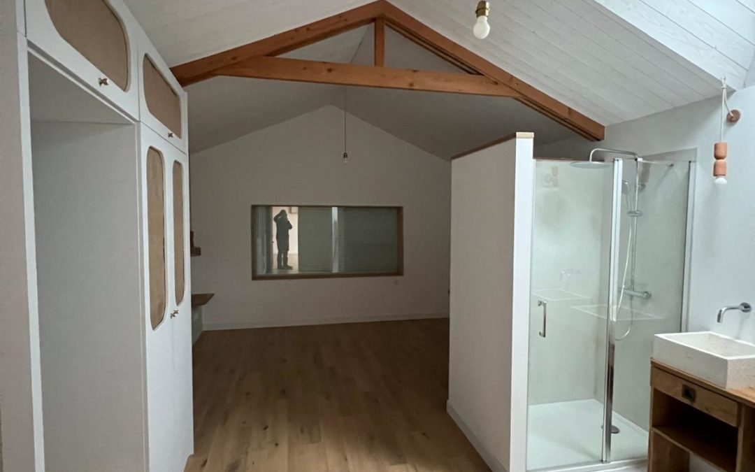 Réalisation d’une suite parentale en ossature bois avec finitions placo à La Rochelle